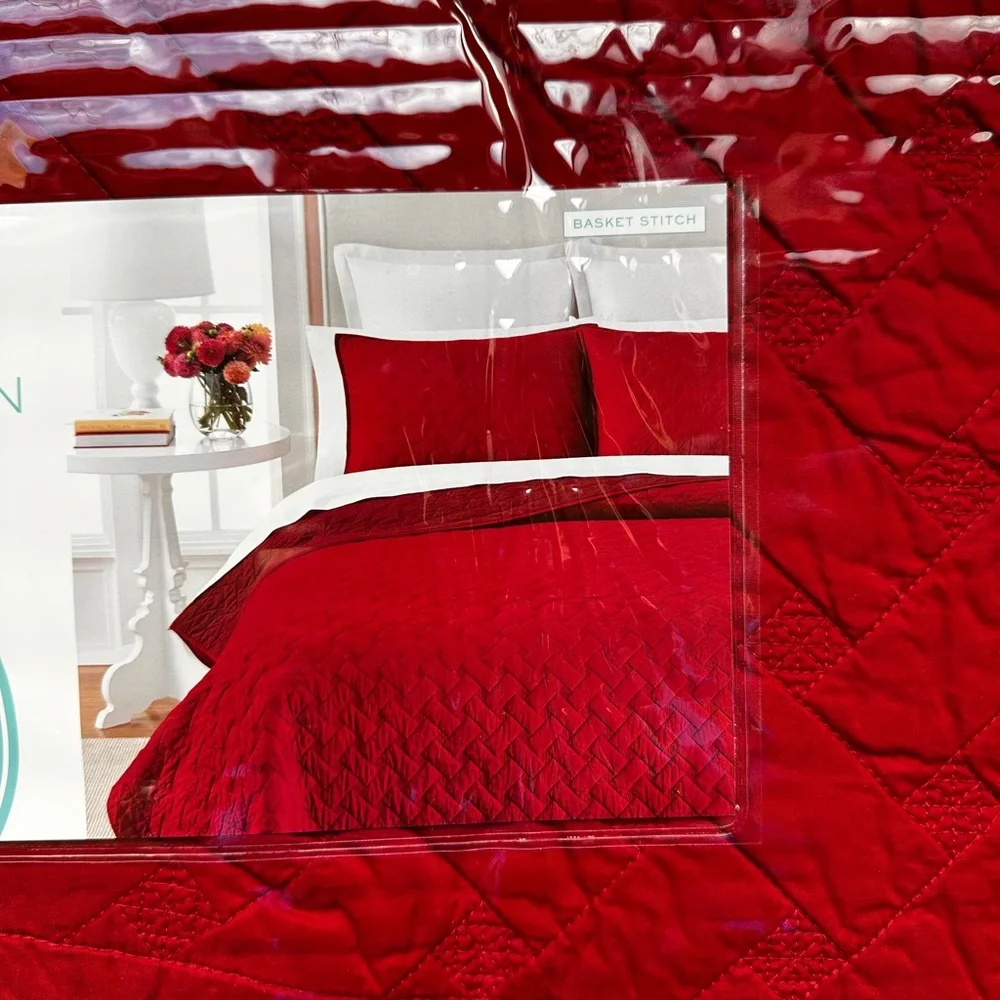 Macy’s Martha Stewart Collection Basket Stitch Quilt Reversible Red Full | Queen